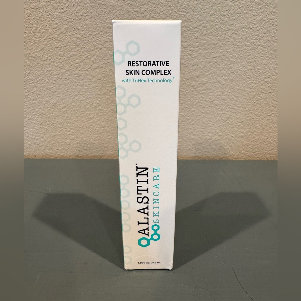 ALASTIN Skincare Restorative Skin Complex with TriHex Technology® (1.0) *NIB*